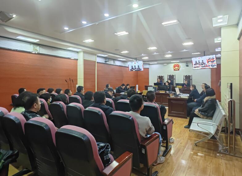 喀什市人民法院开展行政案件旁听庭审活动