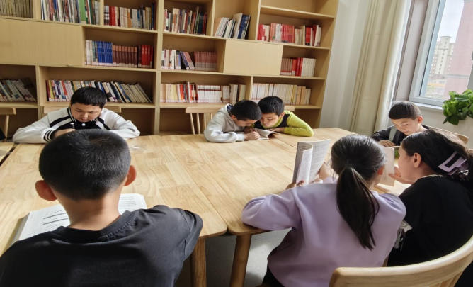 ������ͯ�� �Ķ���ɳ�