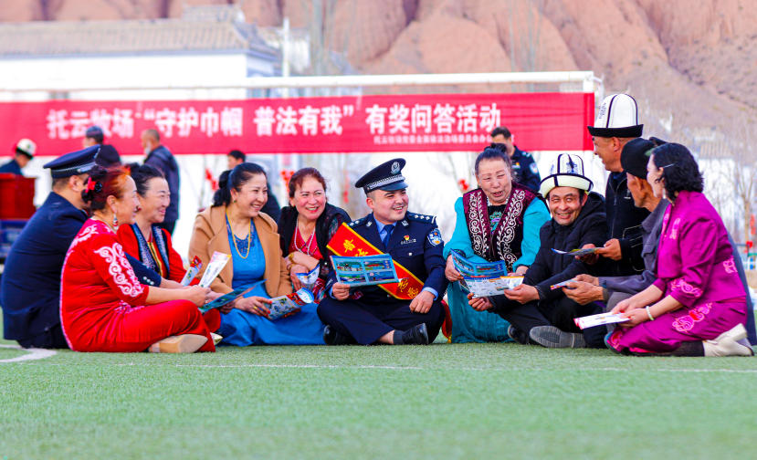 �½����ݣ�����Я��ѧ���� ���ľ�����ƽ��